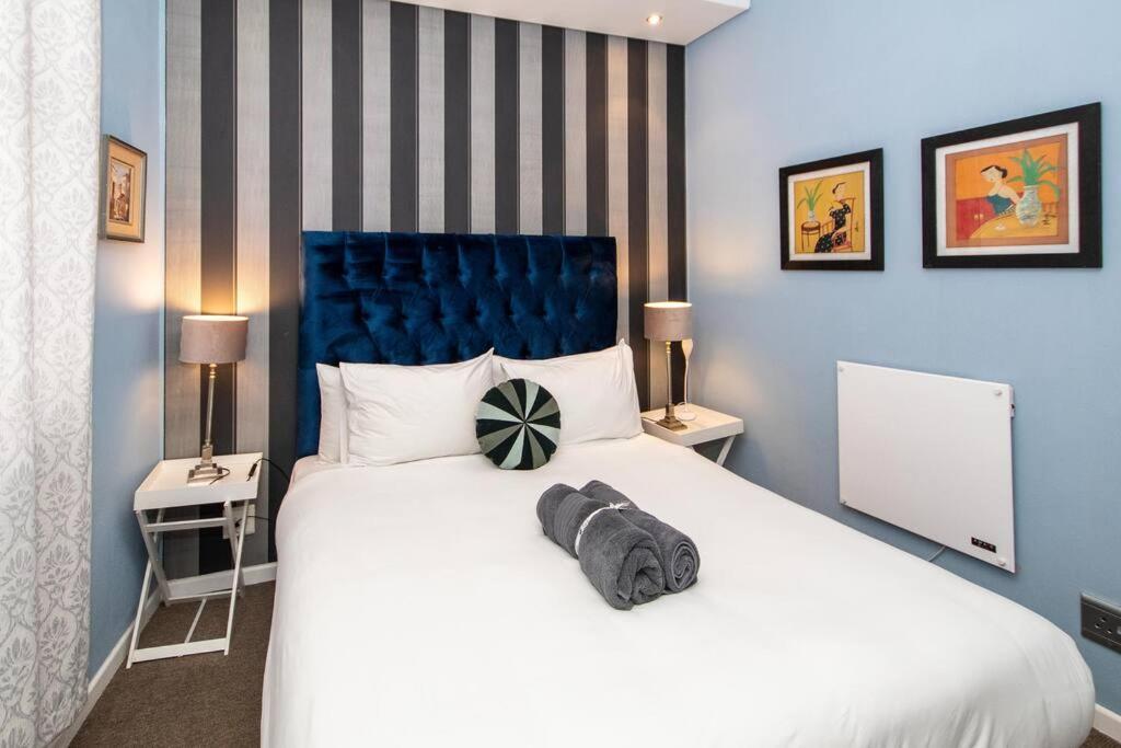Stylish Flat In Flamboyant Area- No Loadshedding Canterbury * Le Cap